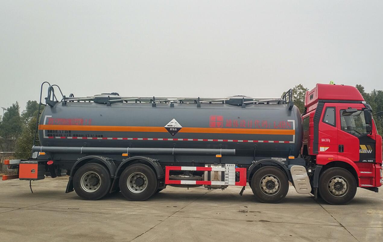 腐蝕性物品罐式運輸車（LDW5326GFWC6）