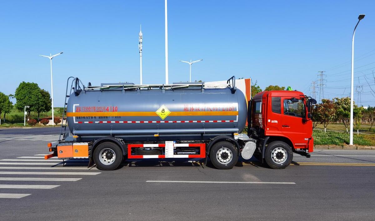 環(huán)氧性物品罐式運輸車